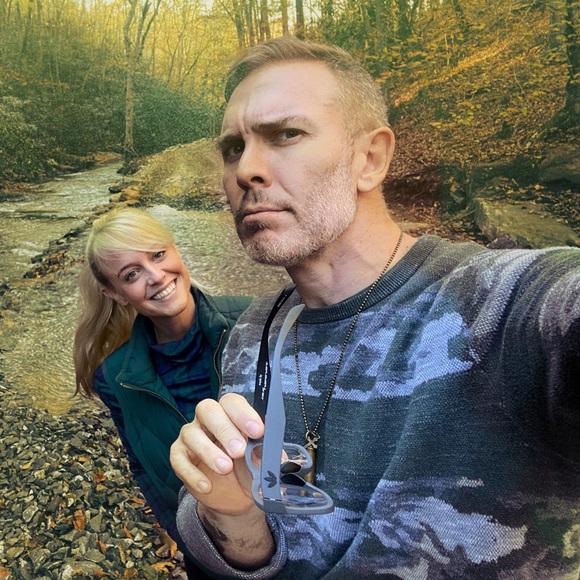 Meet your Posher, Molotov - Picture 7 of 7